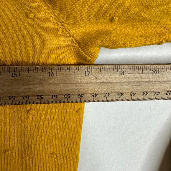 Ann Taylor Factory Swiss Dot Goldenrod Crew Neck Sweater Size Small - Picture 6 of 9